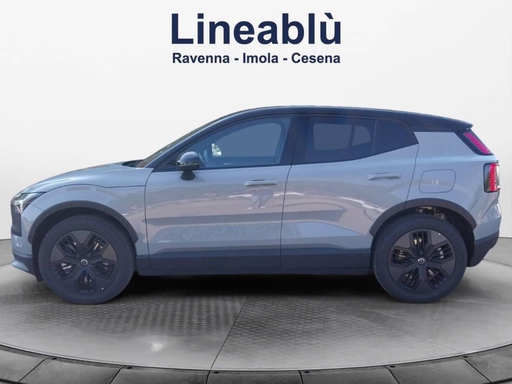 Volvo EX30 Cross Country nuova a Ravenna (10)