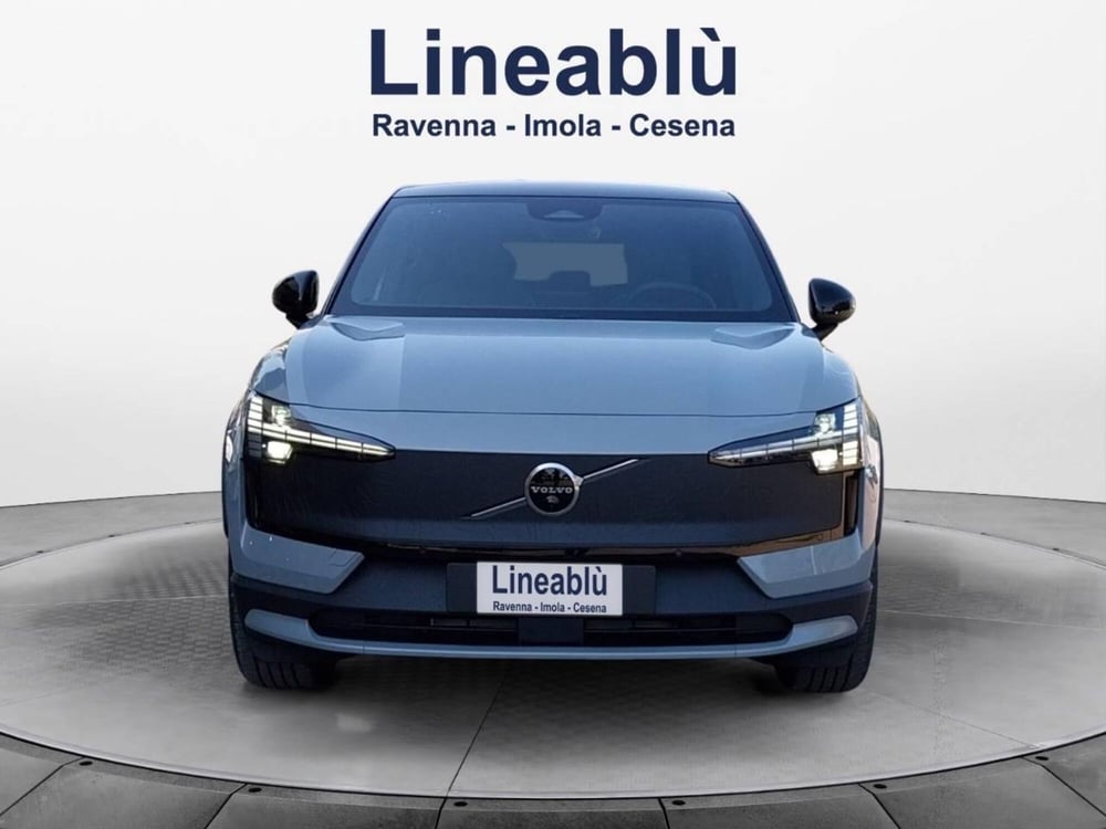 Volvo EX30 Cross Country nuova a Ravenna (16)