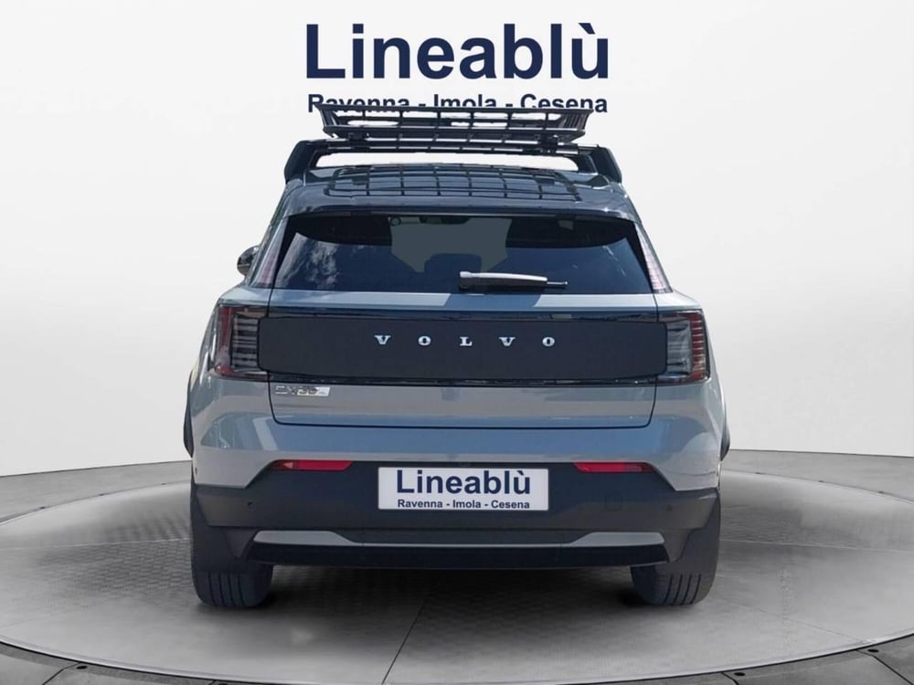 Volvo EX30 Cross Country nuova a Ravenna (4)
