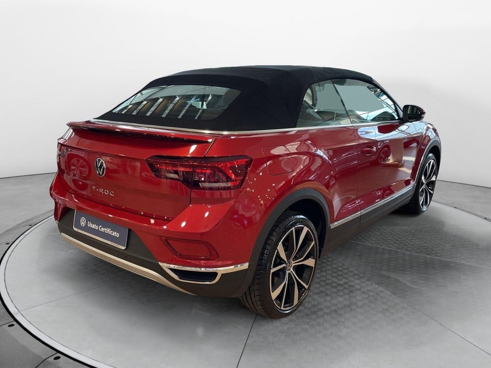 Volkswagen T-Roc Cabrio usata a Varese (6)