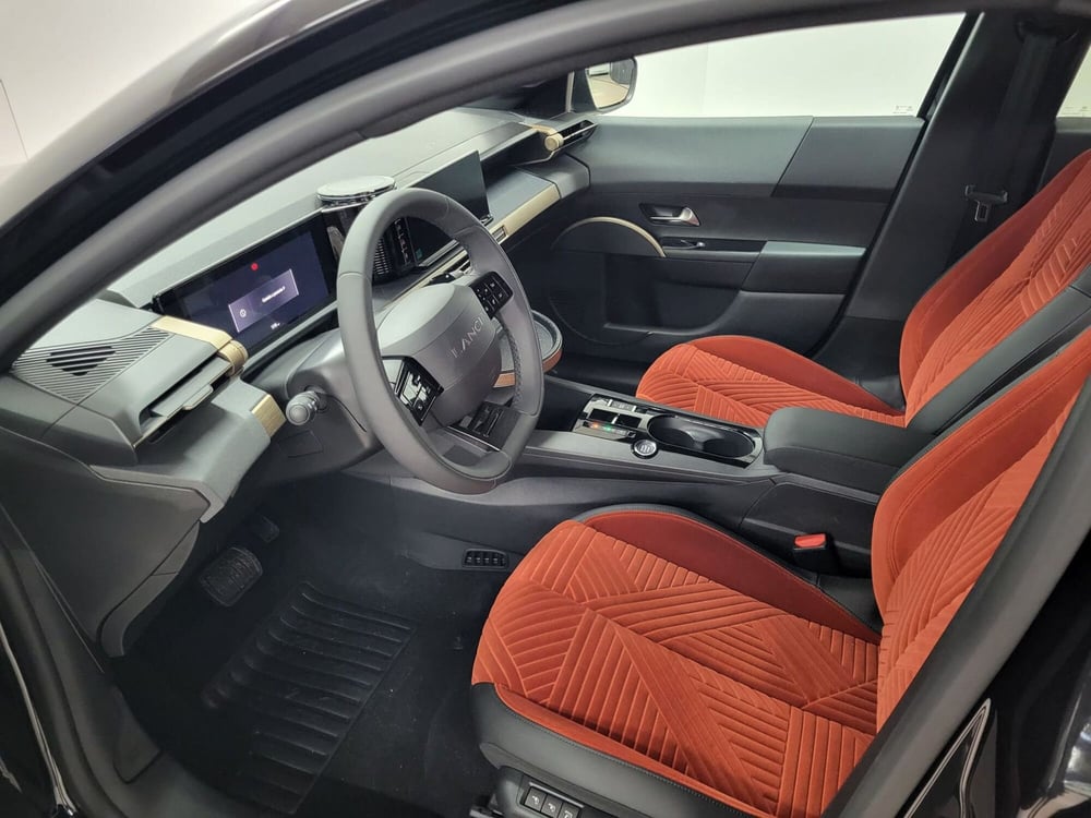 Lancia Ypsilon usata a Arezzo (9)