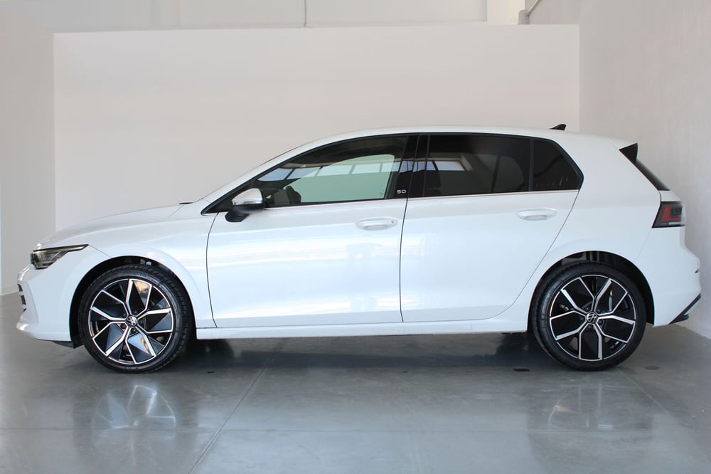Volkswagen Golf nuova a Agrigento (3)