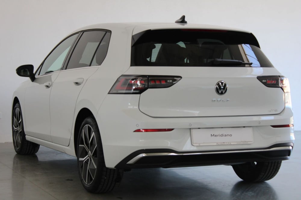 Volkswagen Golf nuova a Agrigento (5)
