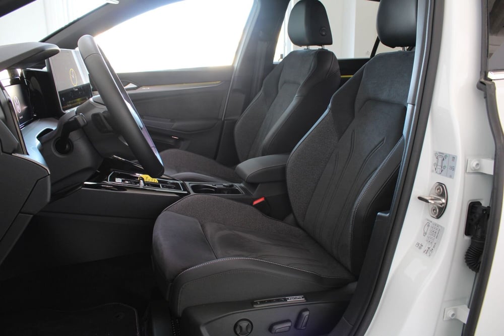 Volkswagen Golf nuova a Agrigento (7)