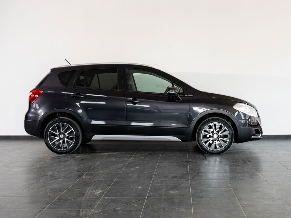 Suzuki S-Cross usata a Foggia (13)