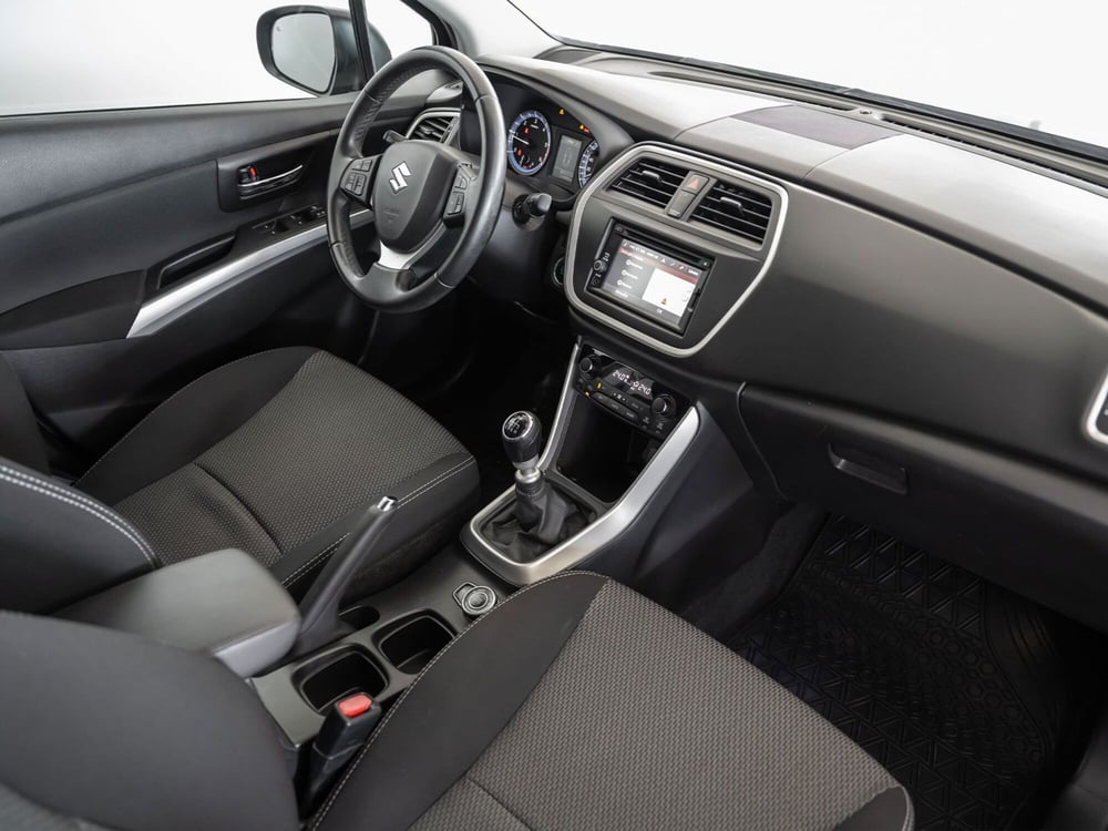 Suzuki S-Cross usata a Foggia (5)