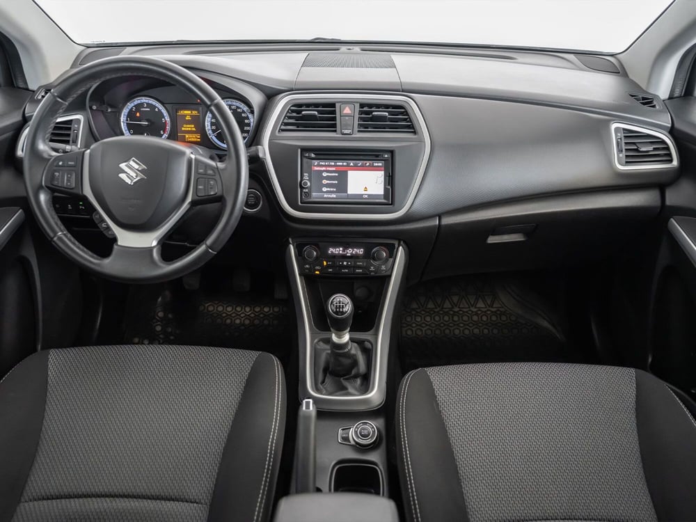 Suzuki S-Cross usata a Foggia (8)