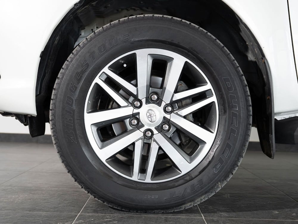 Toyota Hilux usata a Foggia (14)
