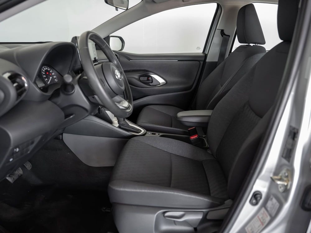 Toyota Yaris usata a Foggia (12)