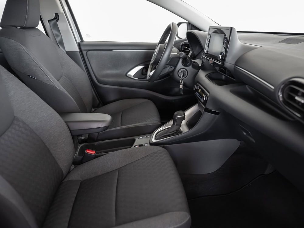 Toyota Yaris usata a Foggia (7)