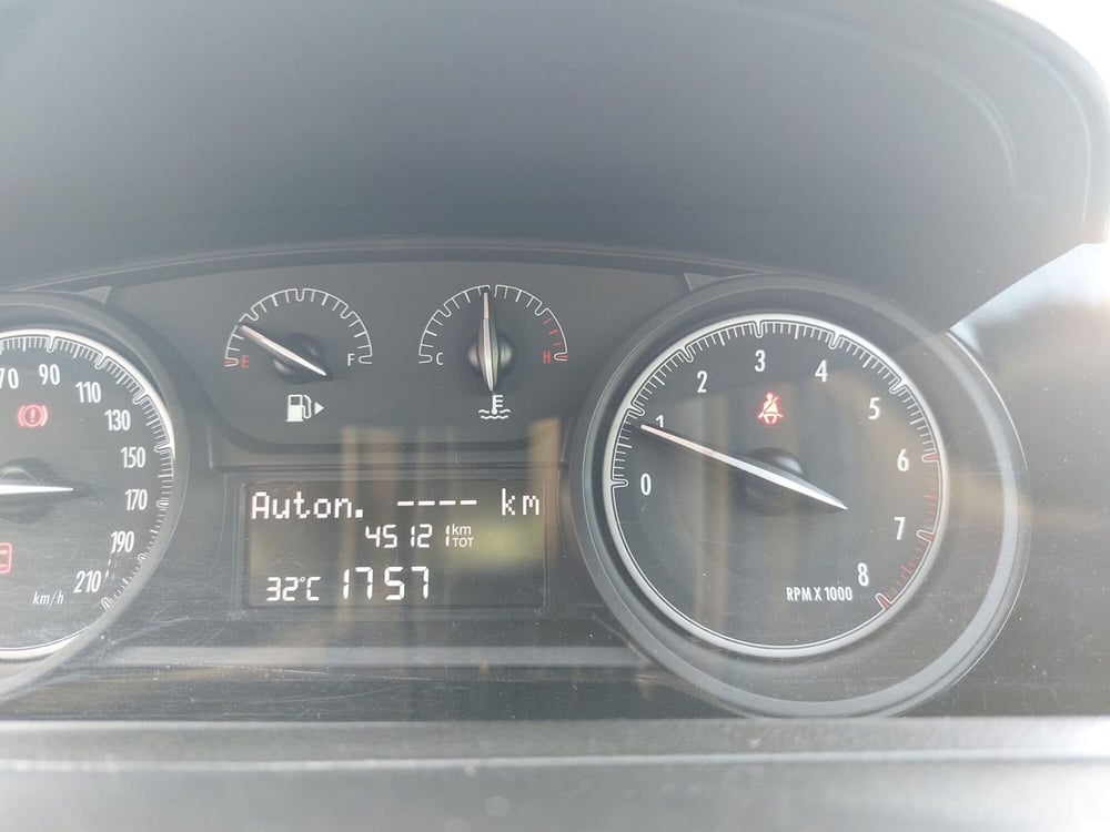 Lancia Ypsilon usata a Pavia (11)