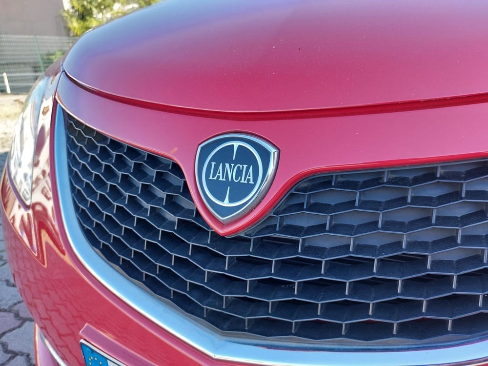 Lancia Ypsilon usata a Pavia (15)