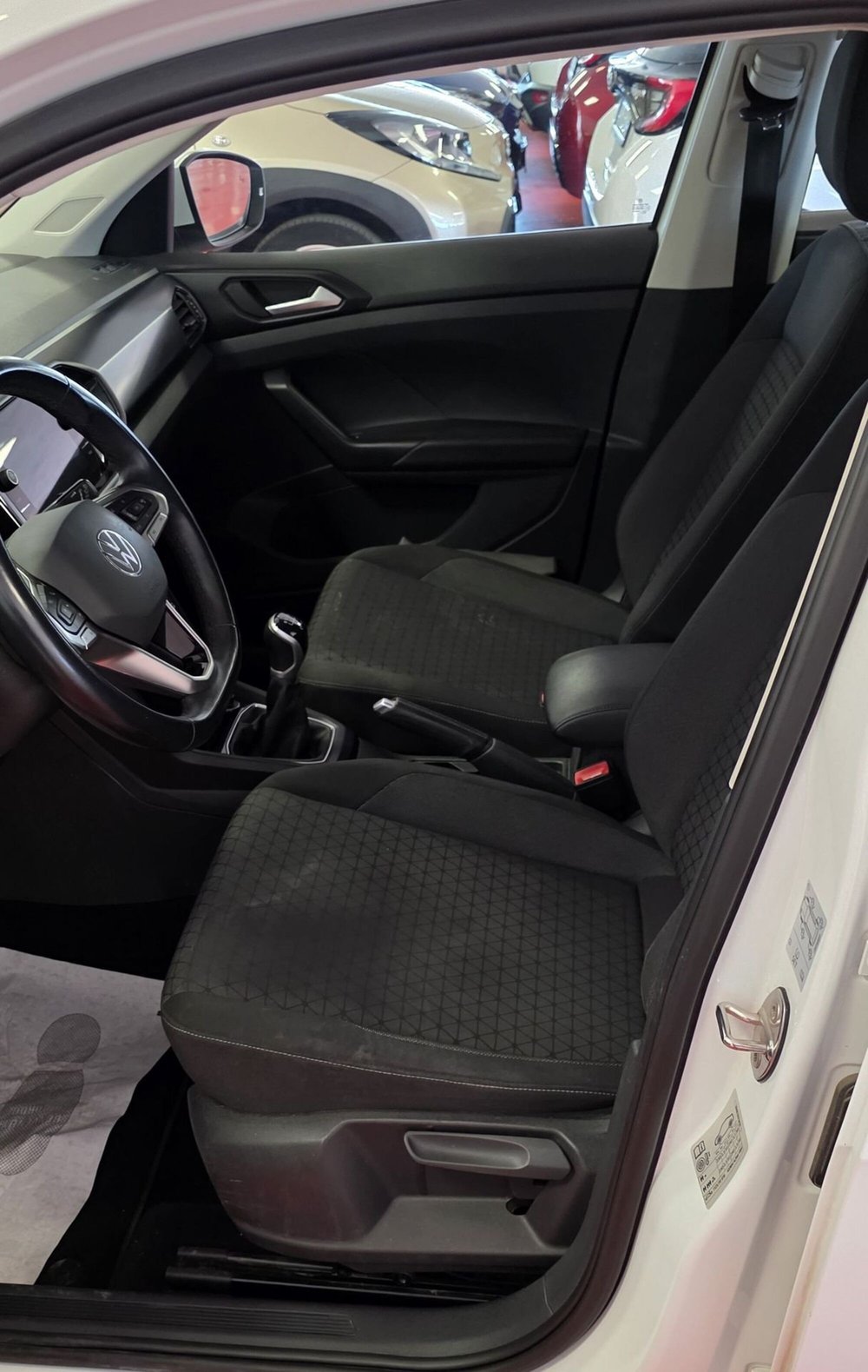 Volkswagen T-Cross usata a Messina (7)