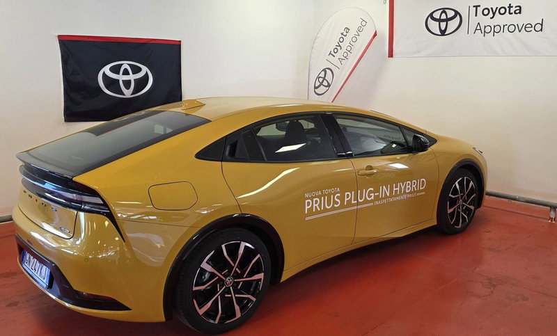 Toyota Prius usata a Messina (6)