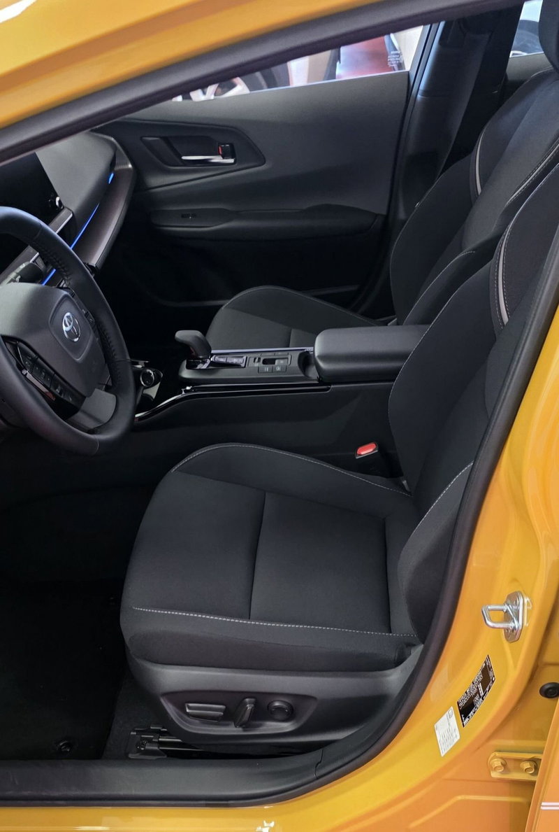 Toyota Prius usata a Messina (7)