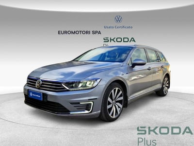 Volkswagen Passat Variant 1.4 GTE DSG Plug-In-Hybrid del 2018 usata a Monteriggioni