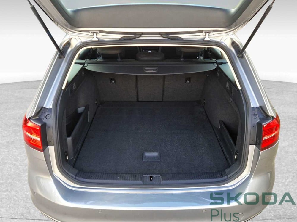Volkswagen Passat Variant usata a Siena (14)