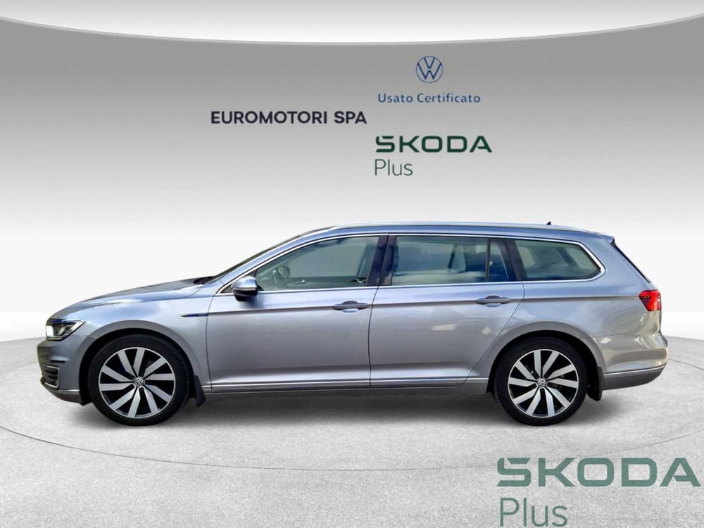 Volkswagen Passat Variant usata a Siena (2)