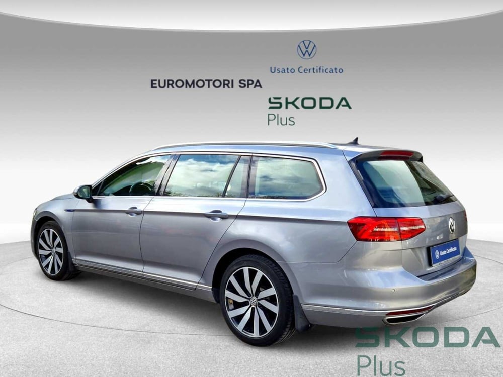Volkswagen Passat Variant usata a Siena (3)