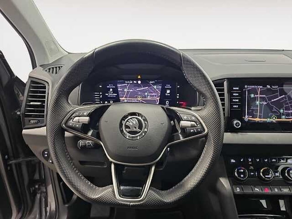 Skoda Karoq usata a Lecco (11)
