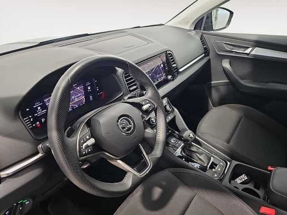 Skoda Karoq usata a Lecco (15)