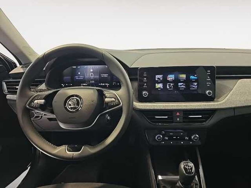 Skoda Kamiq usata a Lecco (9)