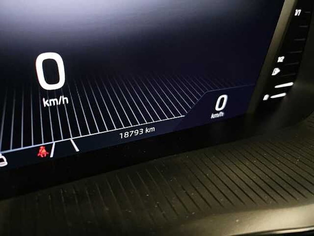 Skoda Kamiq usata a Lecco (16)