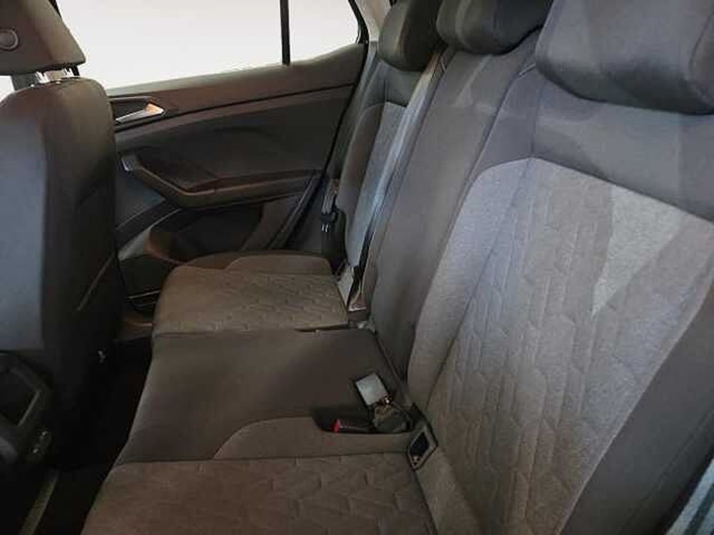 Volkswagen T-Cross nuova a Lecco (14)