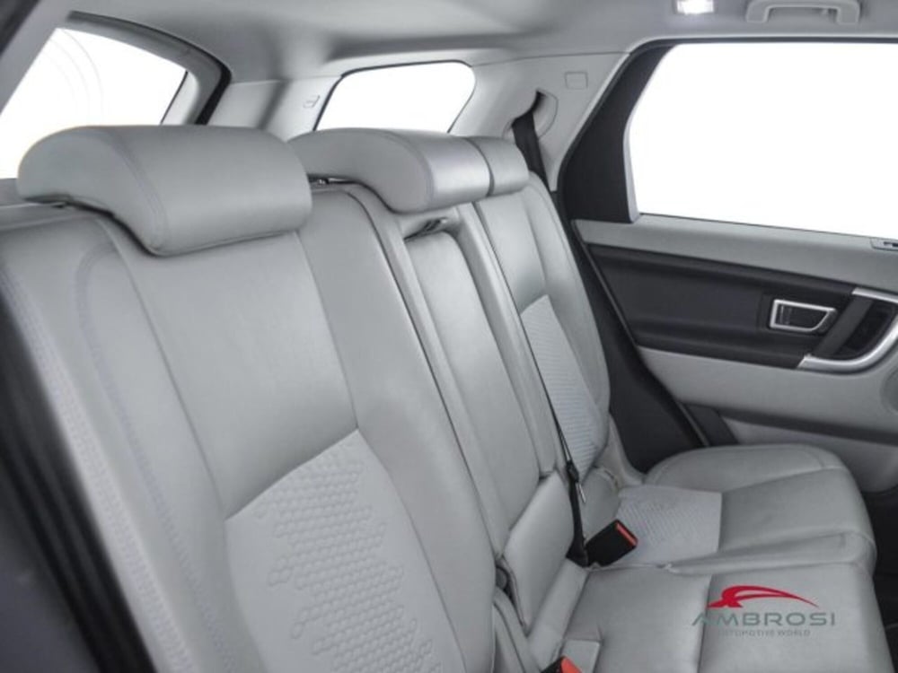 Land Rover Discovery Sport usata a Perugia (11)