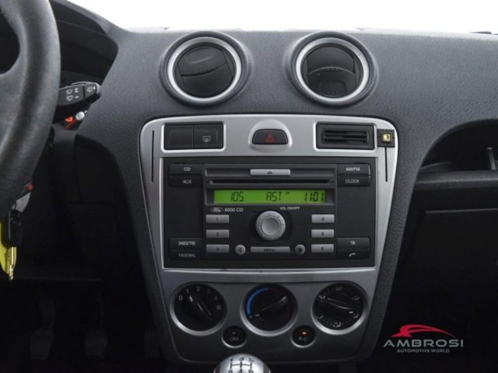 Ford Fusion usata a Perugia (15)