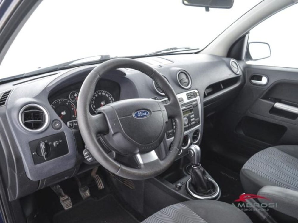 Ford Fusion usata a Perugia (8)
