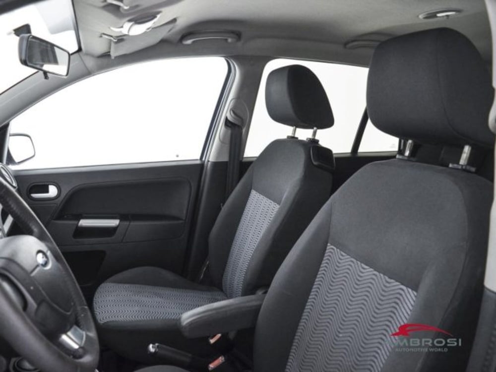 Ford Fusion usata a Perugia (9)