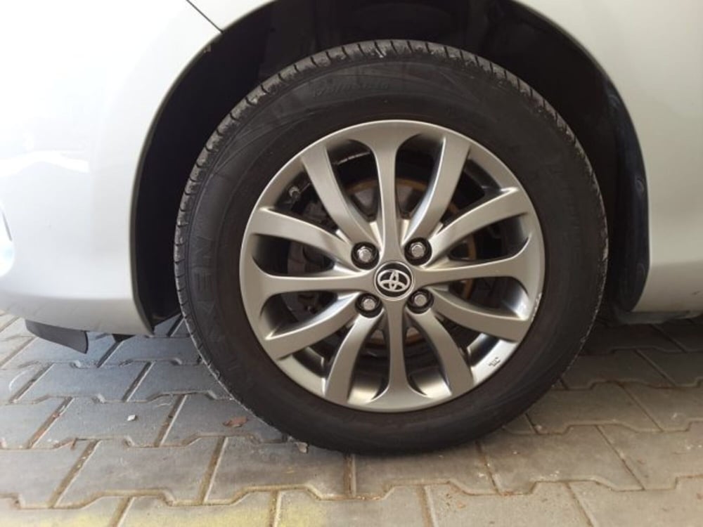 Toyota Yaris usata a Firenze (4)