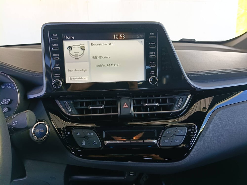 Toyota Toyota C-HR usata a Ascoli Piceno (13)