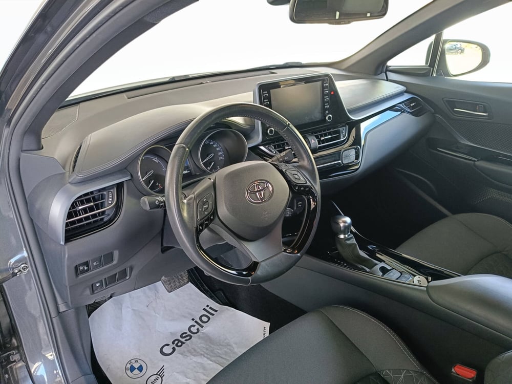 Toyota Toyota C-HR usata a Ascoli Piceno (7)