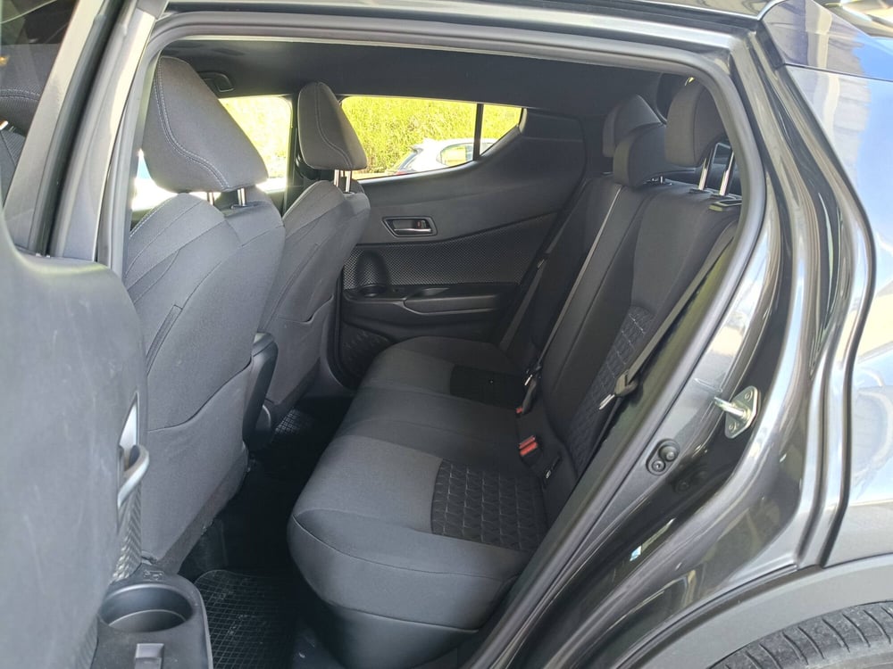 Toyota Toyota C-HR usata a Ascoli Piceno (9)