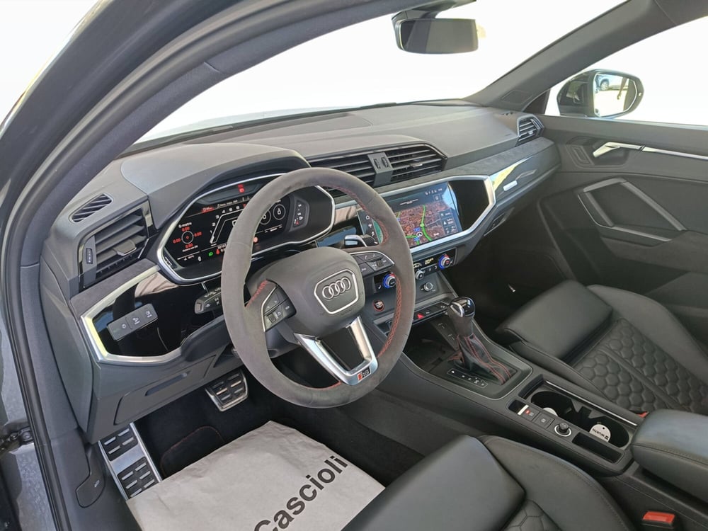 Audi RS Q3 Sportback usata a Ascoli Piceno (7)