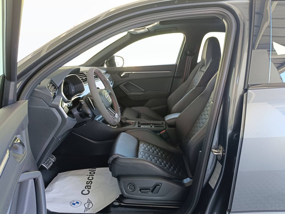 Audi RS Q3 Sportback usata a Ascoli Piceno (8)