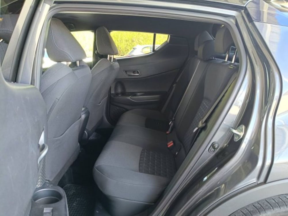 Toyota Toyota C-HR usata a Ascoli Piceno (9)