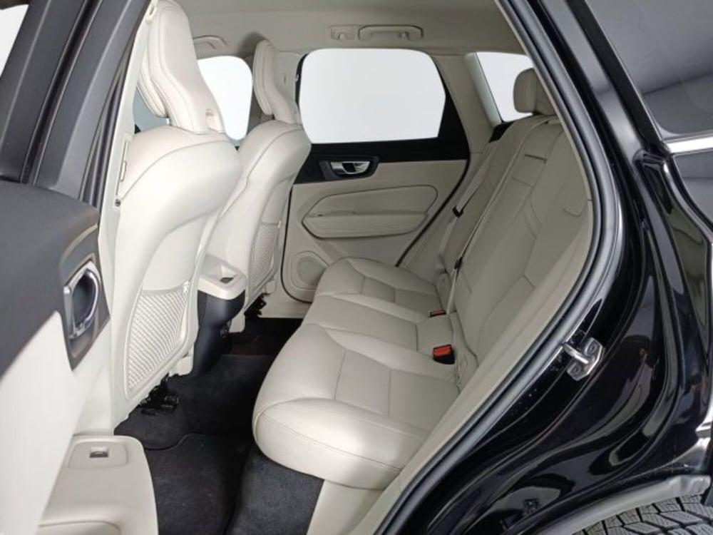 Volvo XC60 usata a Ascoli Piceno (10)
