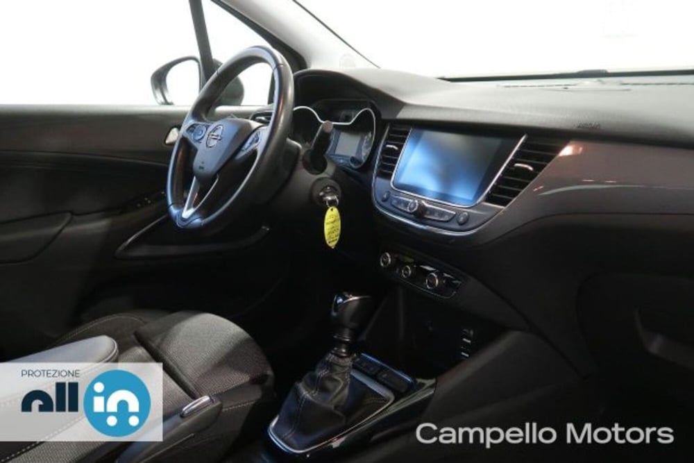 Opel Crossland usata a Venezia (14)