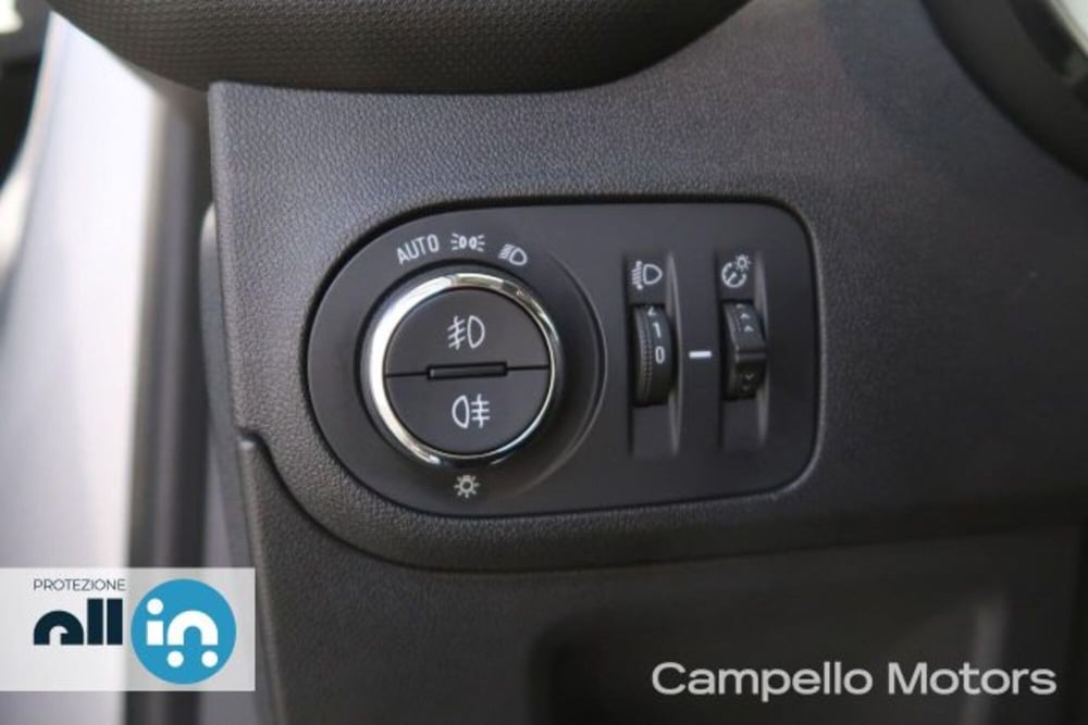 Opel Crossland usata a Venezia (17)