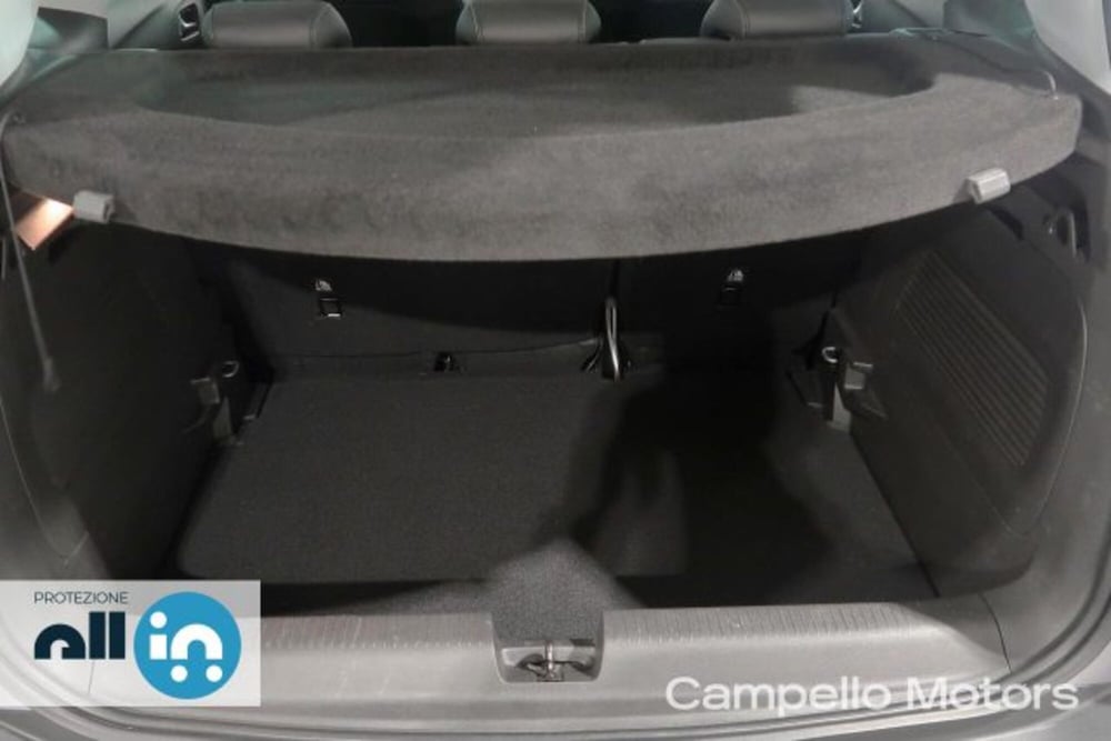 Opel Crossland usata a Venezia (18)