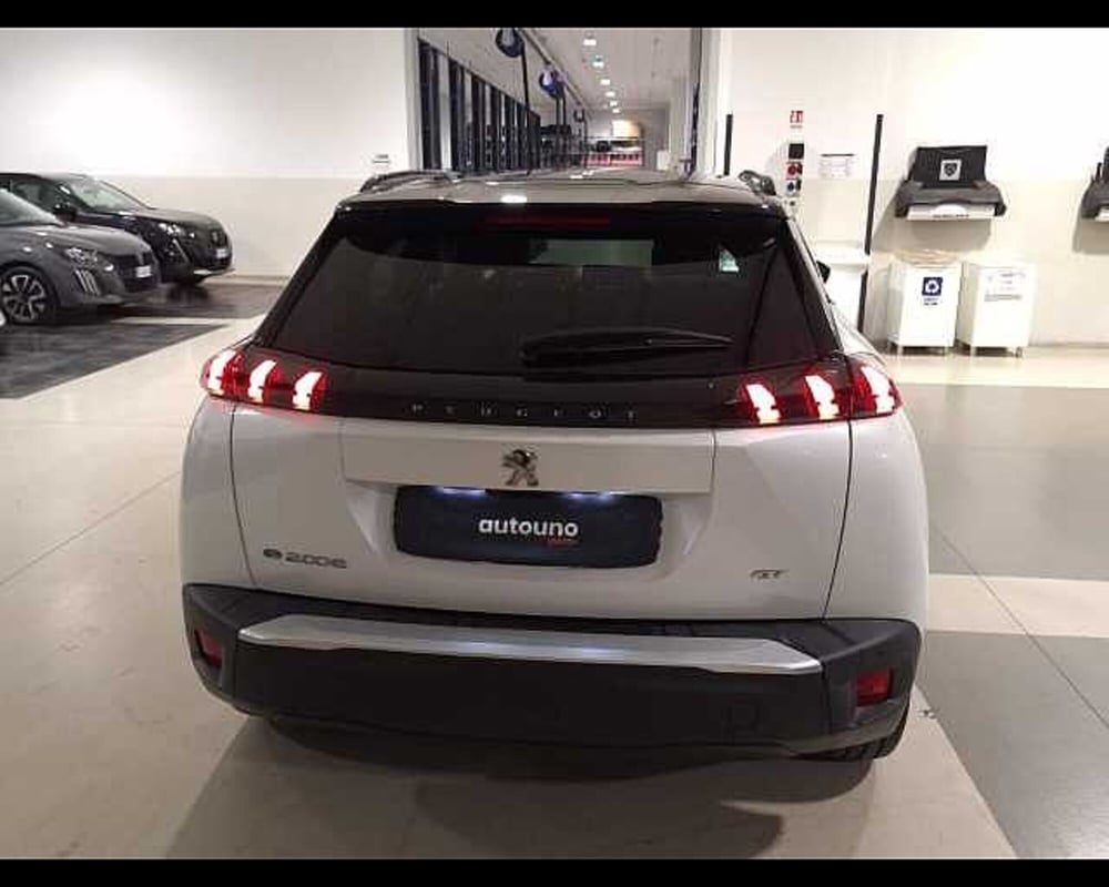 Peugeot 2008 usata a Napoli (4)