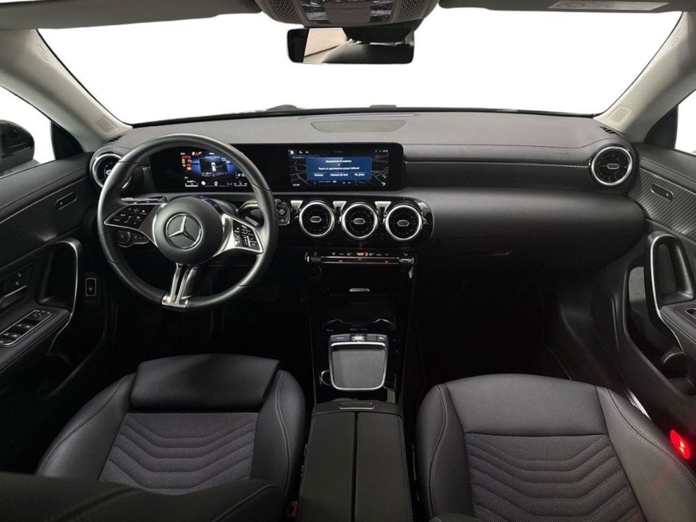 Mercedes-Benz CLA Shooting Brake usata a Rimini (10)