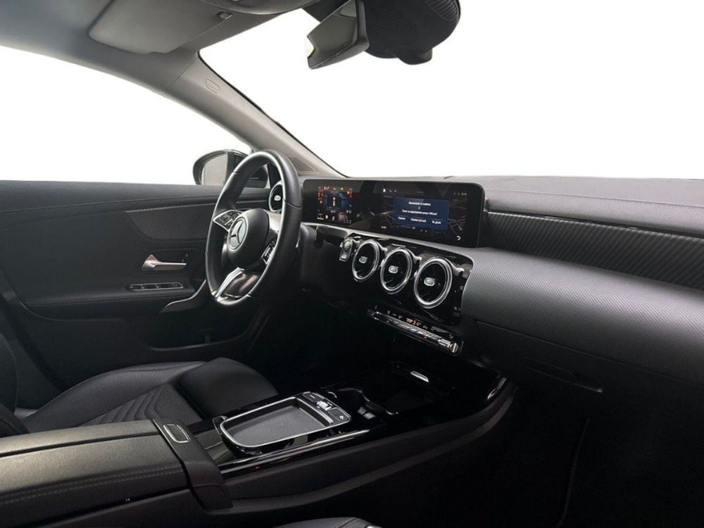 Mercedes-Benz CLA Shooting Brake usata a Rimini (12)