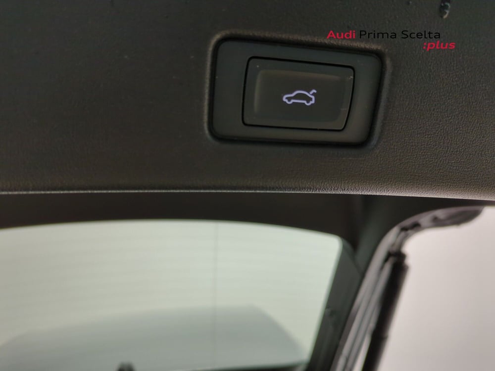 Audi Q4 Sportback usata a Avellino (9)