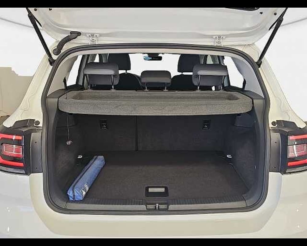Volkswagen T-Cross usata a Roma (10)