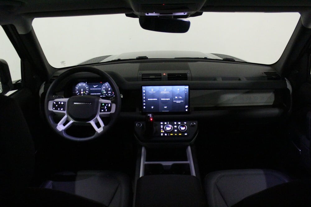 Land Rover Defender usata a Brescia (4)