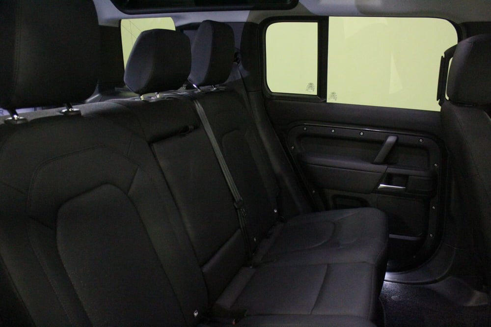 Land Rover Defender usata a Brescia (5)